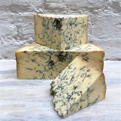 British Christmas Cheese Board 🧀